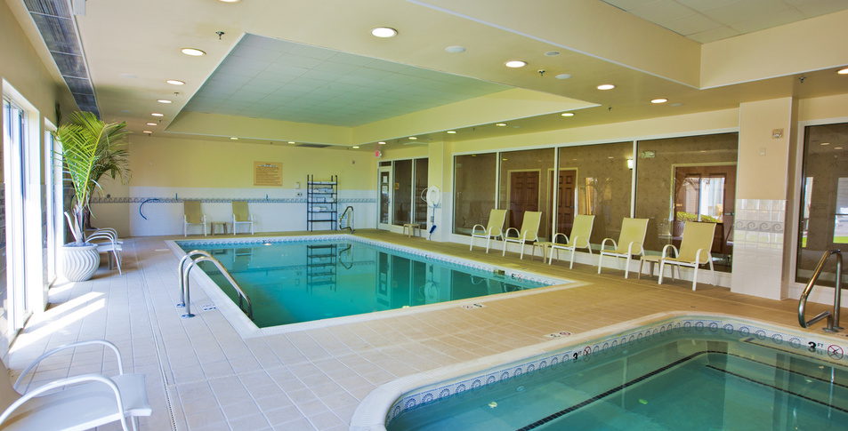 Hilton Garden Inn indoor pool